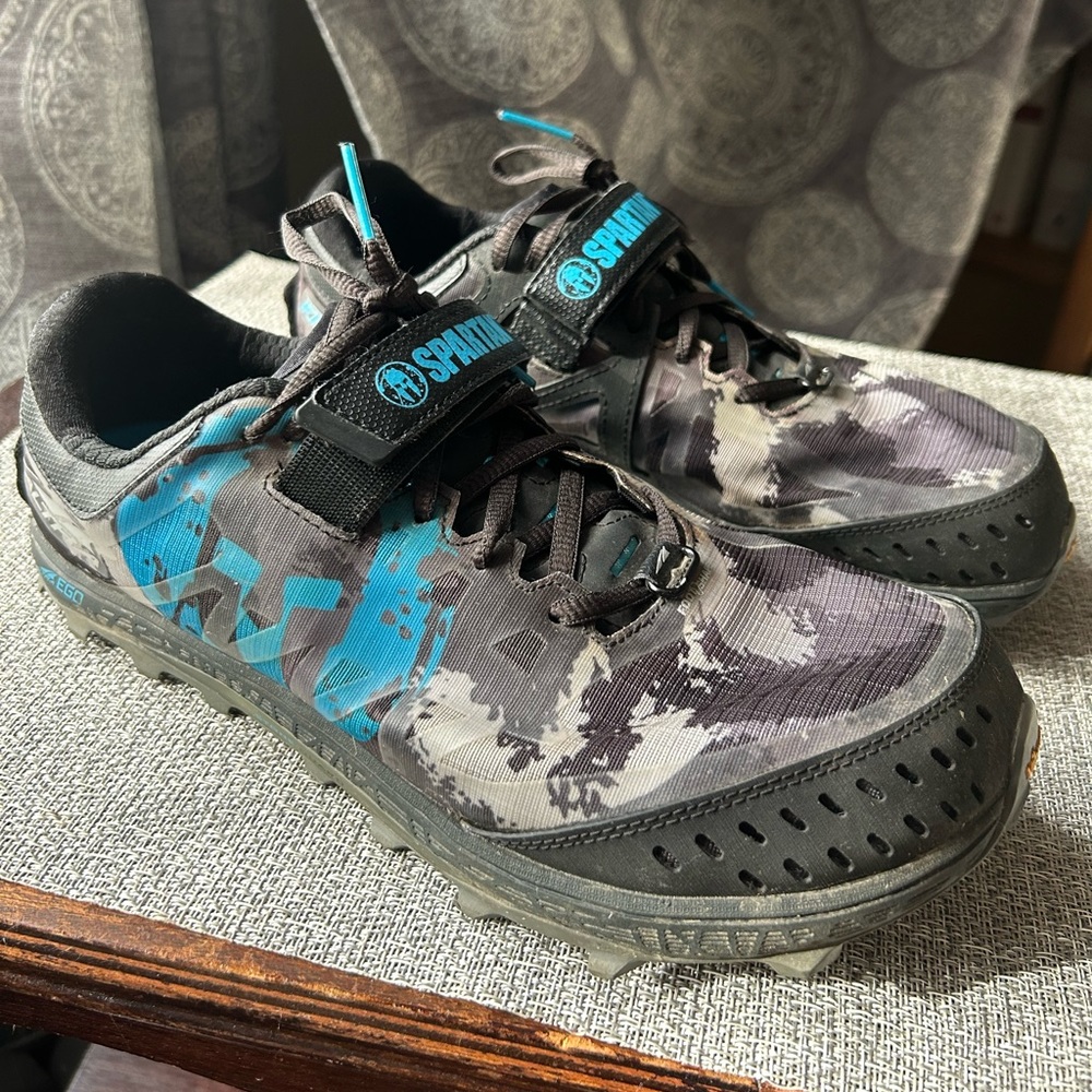 Altra King Mountain 2